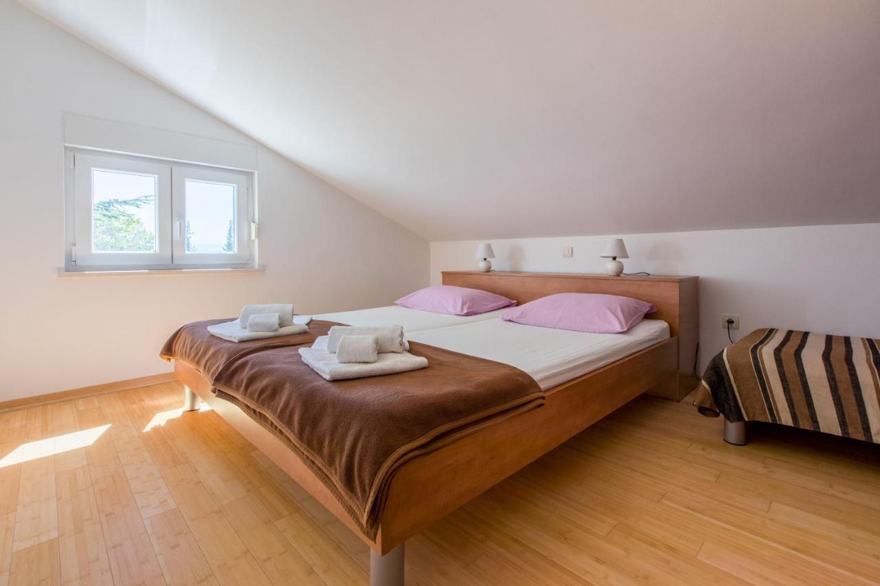 Apartments Robic Selce Εξωτερικό φωτογραφία